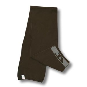 2000’s diesel scarf